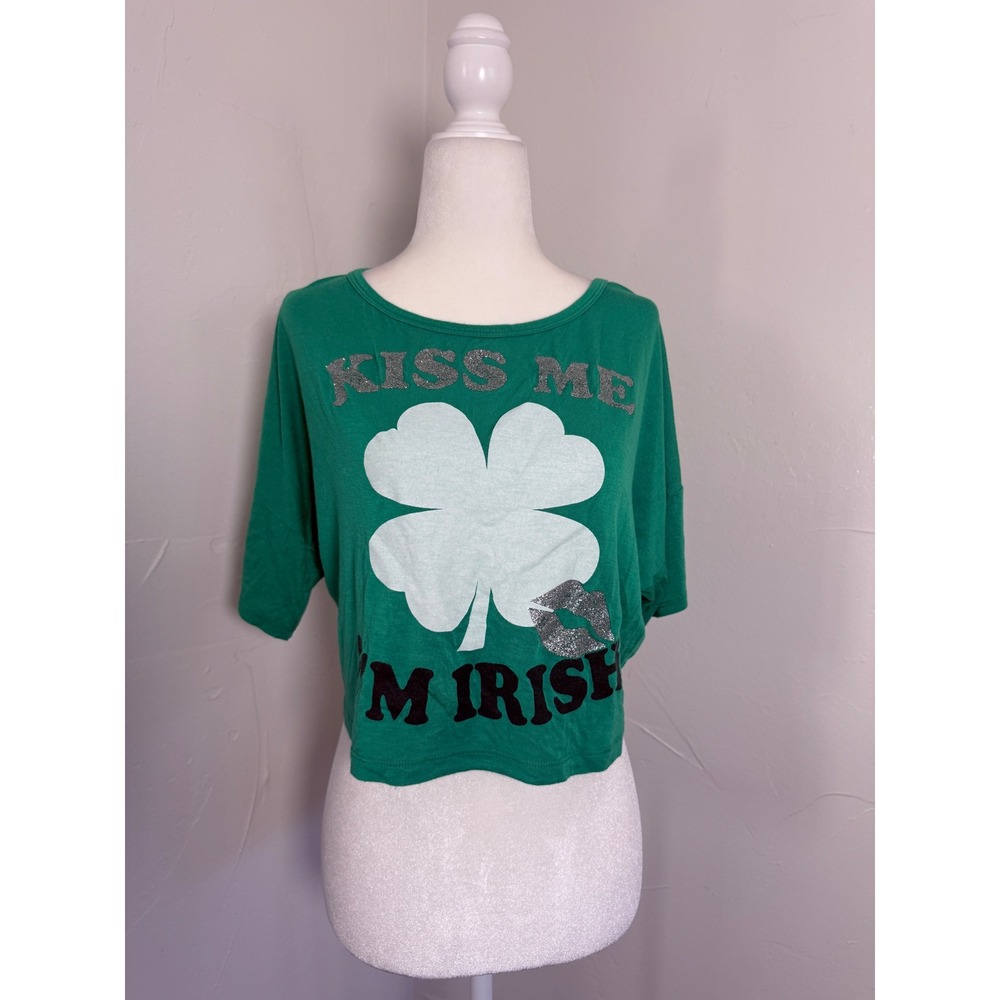 Joyce Leslie Kiss Me I'm Irish Green Crop Top St Patricks Day Clover Shirt Small